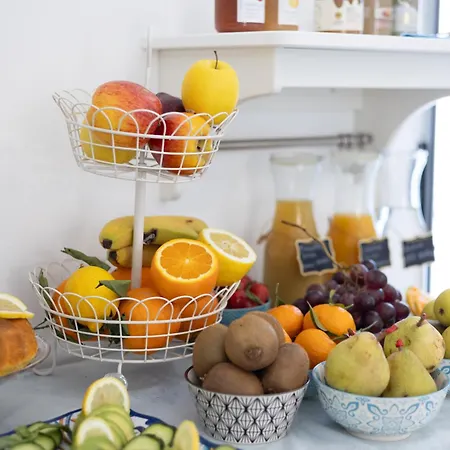 Casanova And To Rent 4*