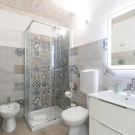 Casanova And To Rent