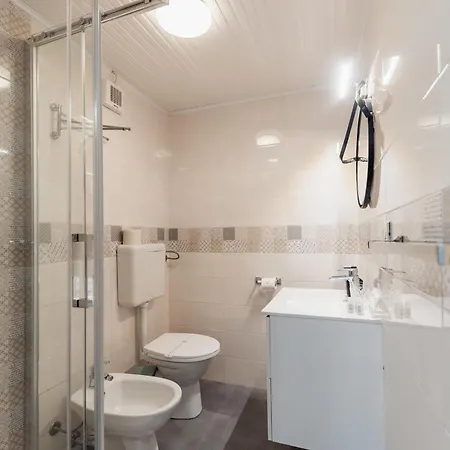 Casanova And To Rent 4* Cefalú