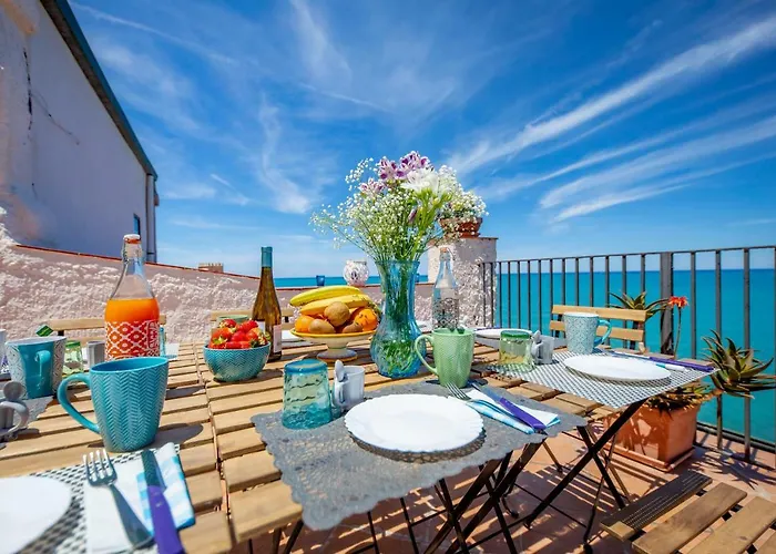 Casanova And To Rent 4*