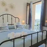 בית הארחה Casanova And To Rent צ'פאלו