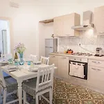 Casanova And To Rent 4* Чефалу
