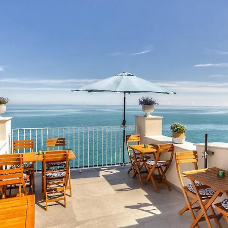 Casanova And To Rent 4* Cefalu