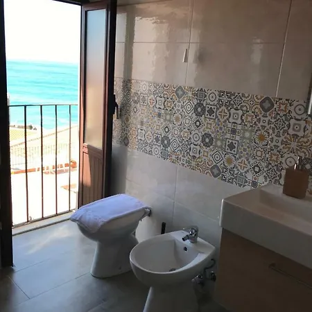게스트하우스 Casanova And To Rent 3*