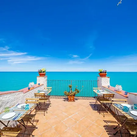 Casanova And To Rent 3* Cefalú