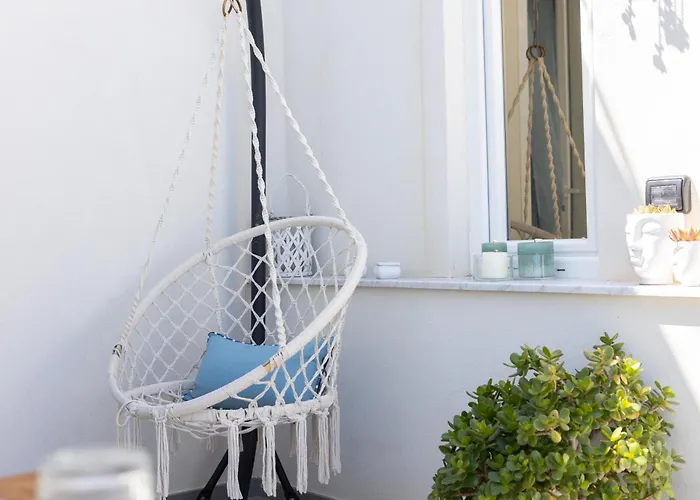 Casanova And To Rent Гостьовий будинок