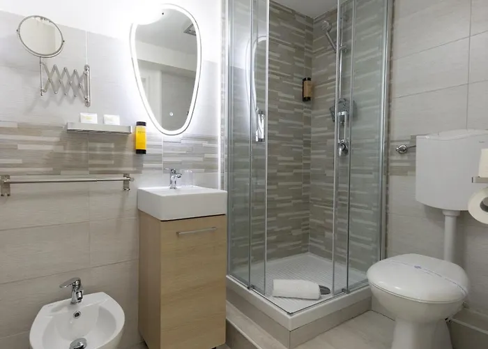 Casanova And To Rent بيت ضيافة